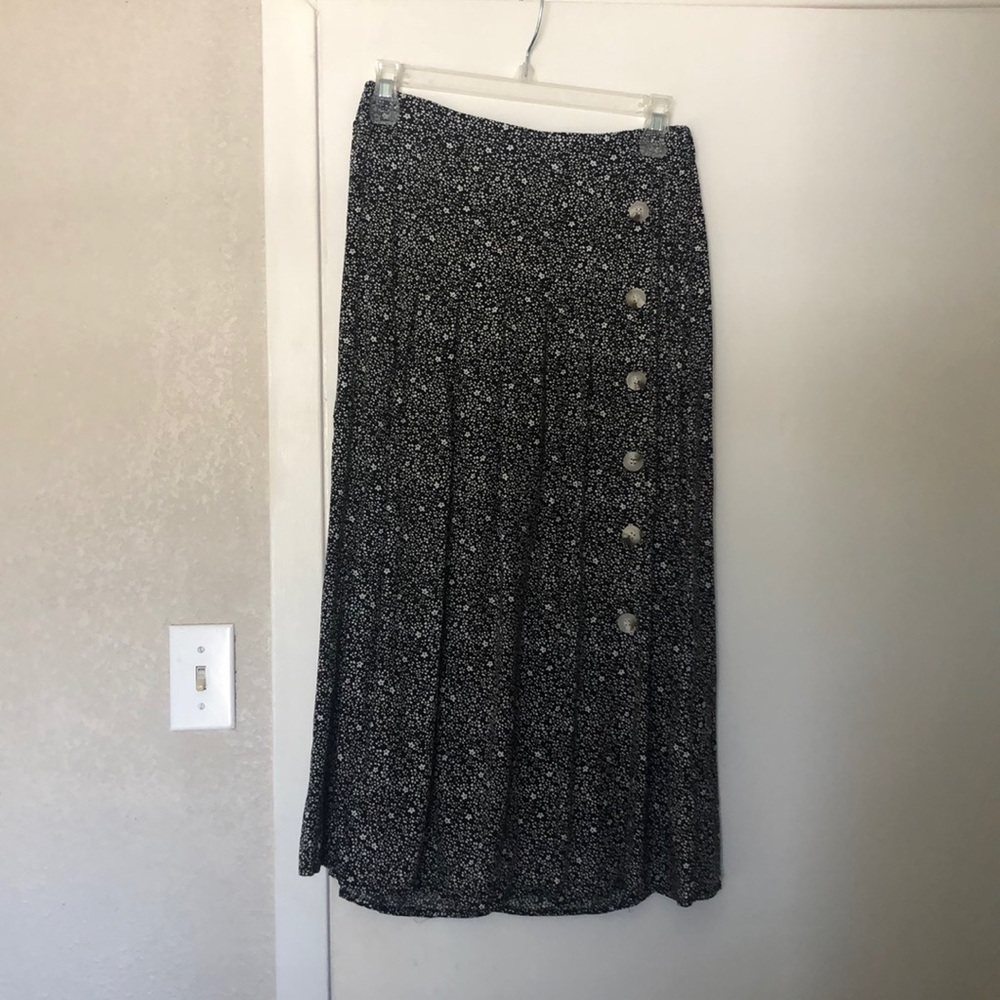 Black and white floral skirt